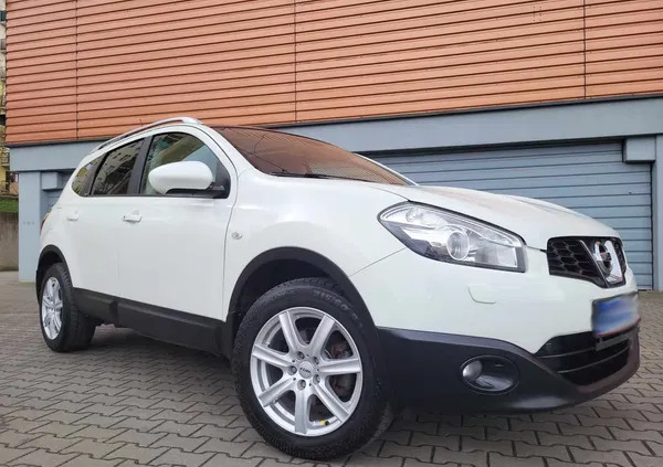 Nissan Qashqai+2 cena 28900 przebieg: 261000, rok produkcji 2011 z Skórcz małe 254